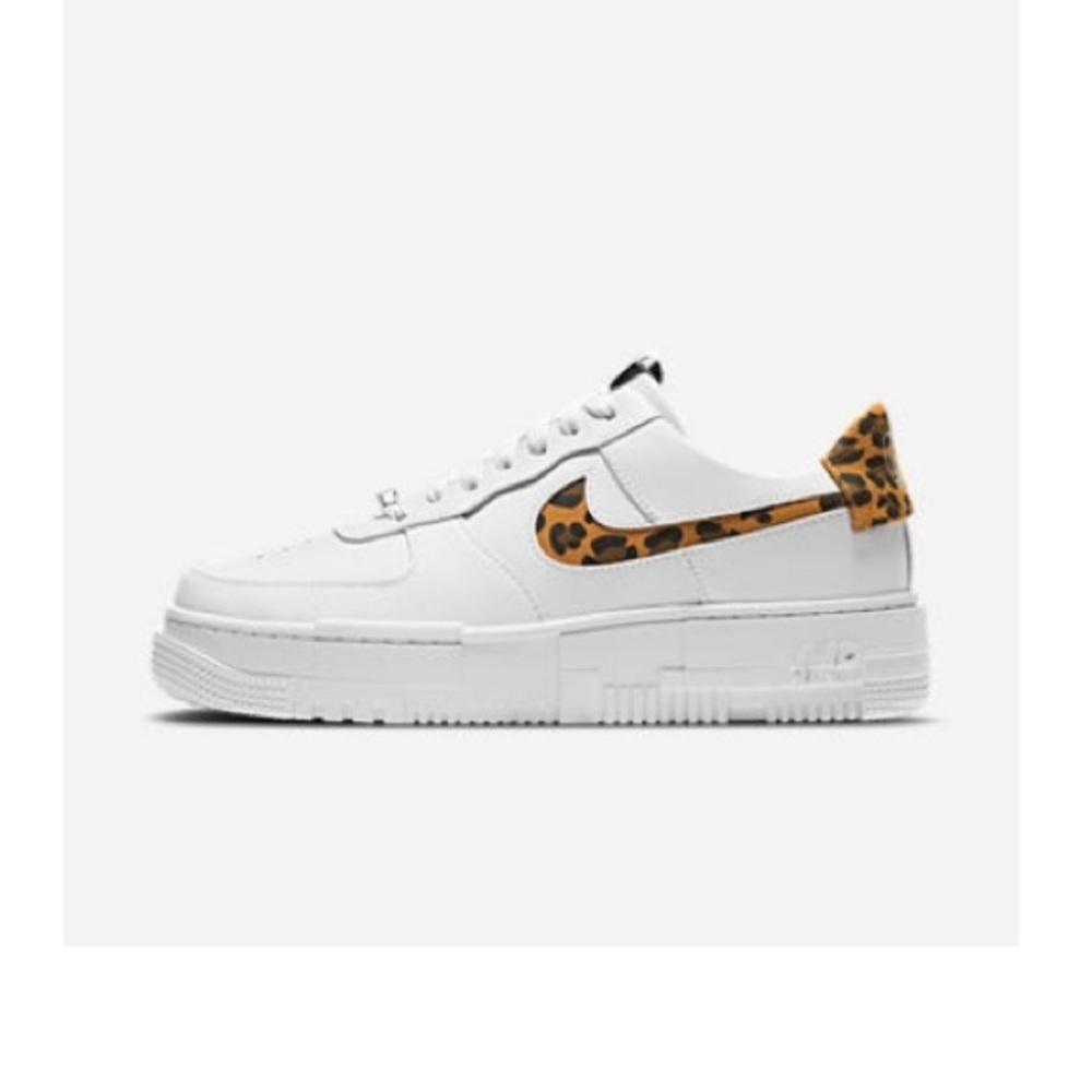 Nike Air Force 1 Pixel SE